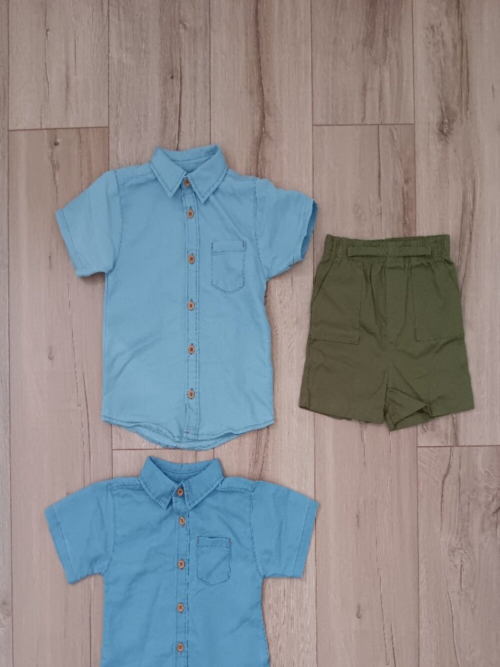🔥4 for $20🔥Mick Mack Toddler 3 Pc Set Two Blue Shirts Olive Shorts 24M